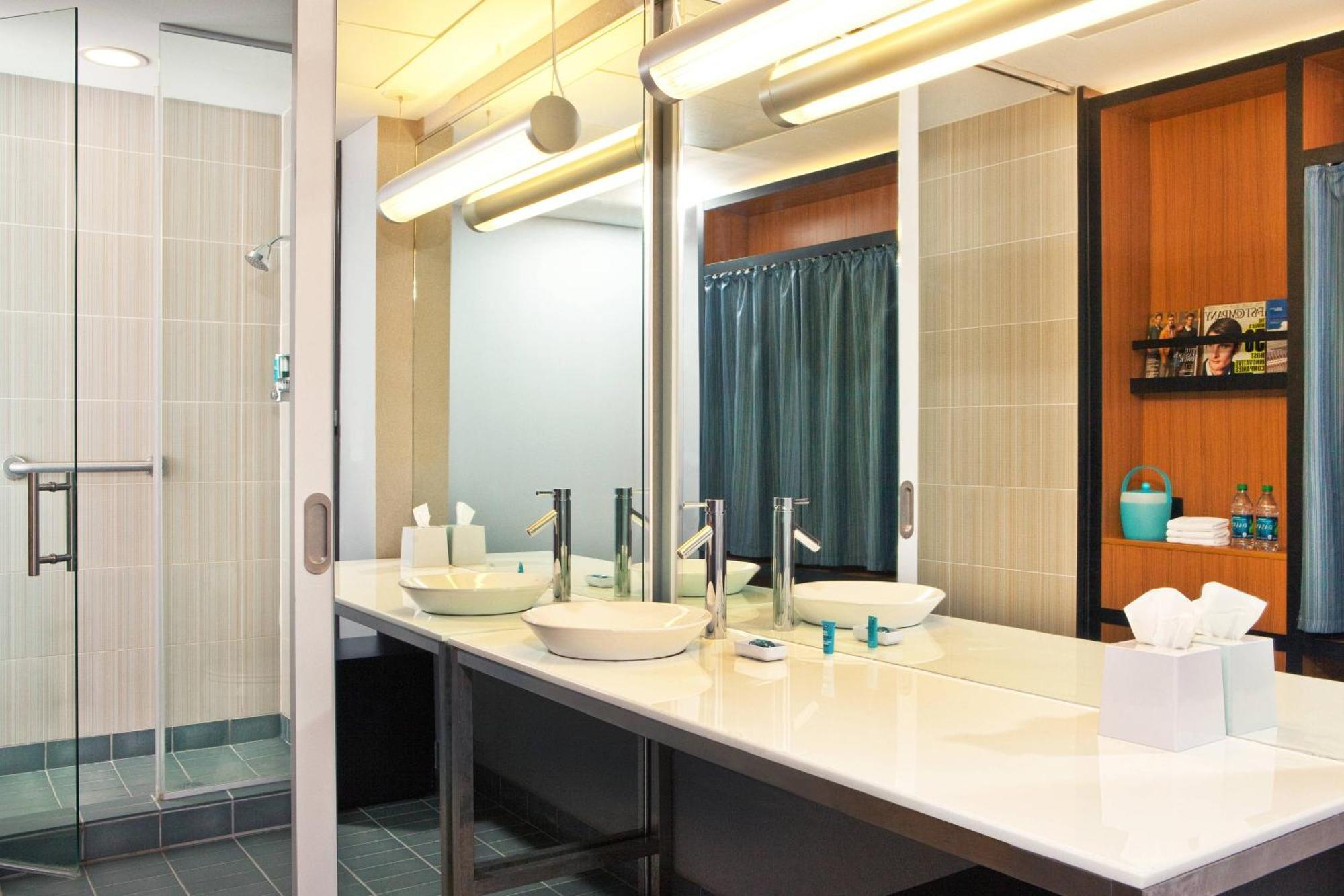 Aloft Chesapeake Hotel Ngoại thất bức ảnh